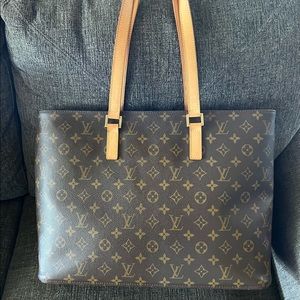 Louis Vuitton Luco Tote